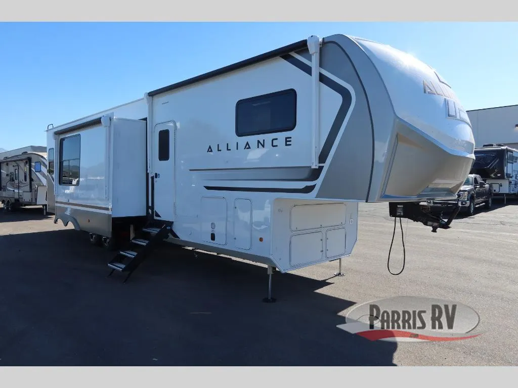 2027 Alliance RV Paradigm 395DS - Photo 2