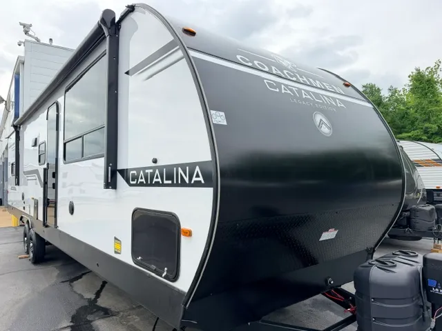 2026 Coachmen Catalina Legacy Edition 343BHTS - Photo 2