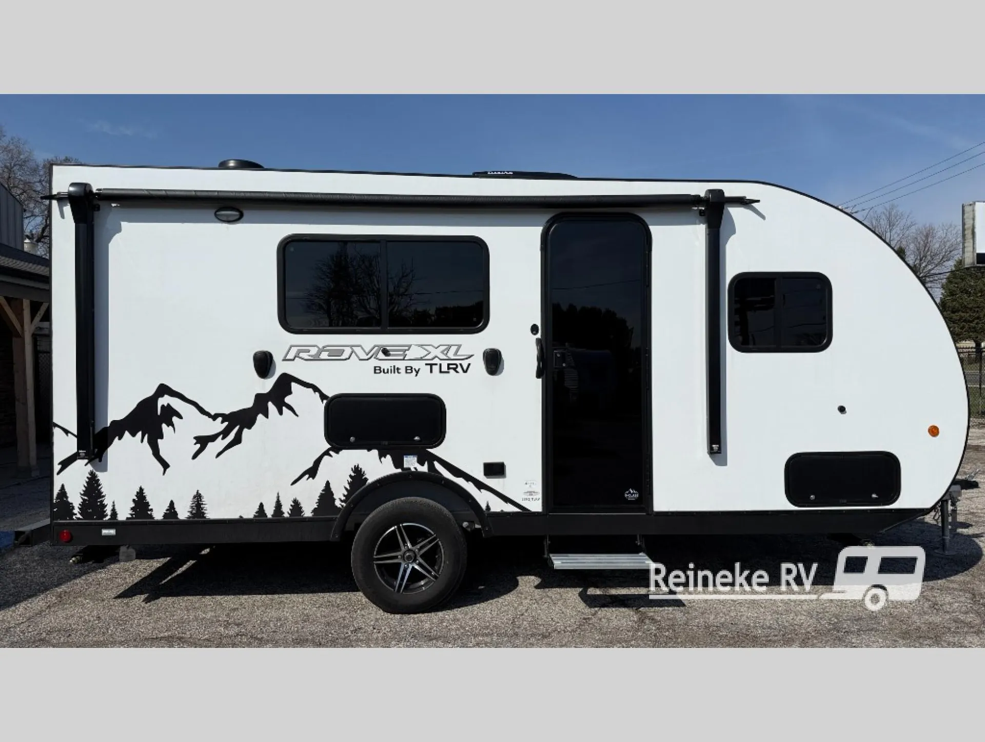 2025 Travel Lite Rove XL 17FQ - Photo 2