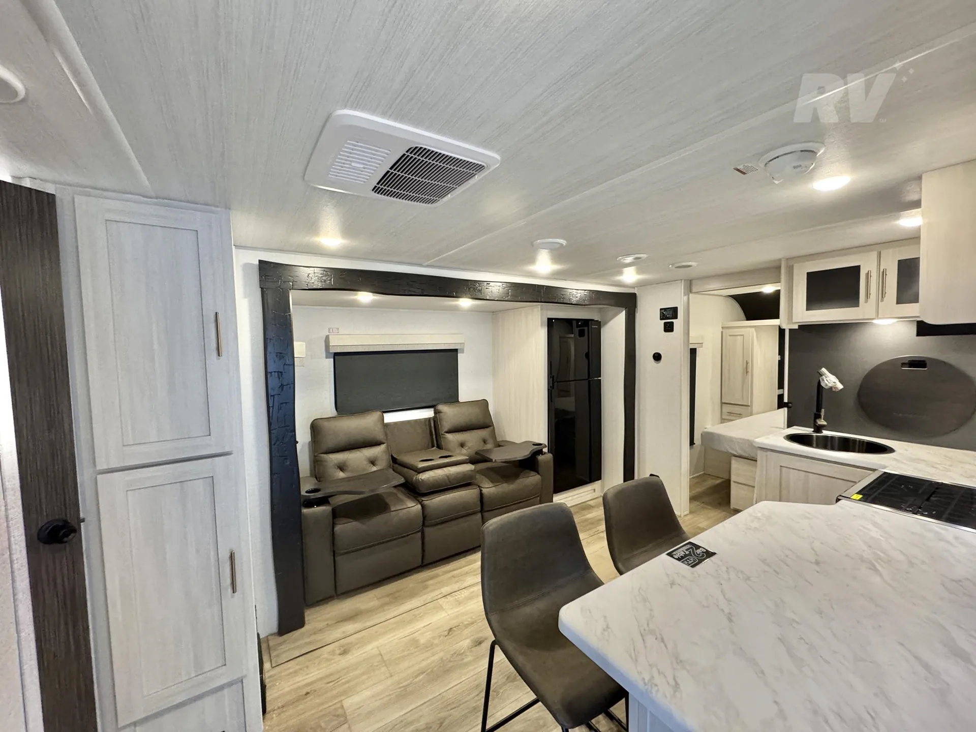 2027 FOREST RIVER R-POD UNMAPPED 26BH - Photo 4