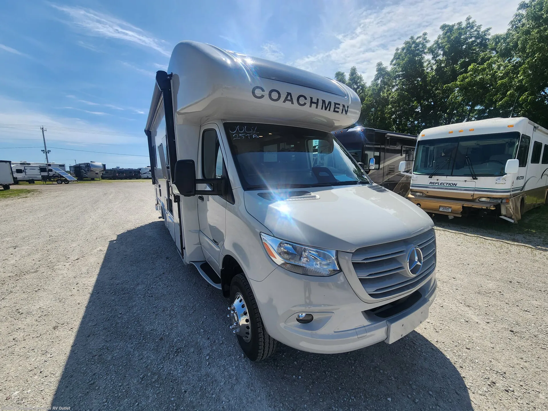 2027 Coachmen Prism Select 25TB - Photo 3