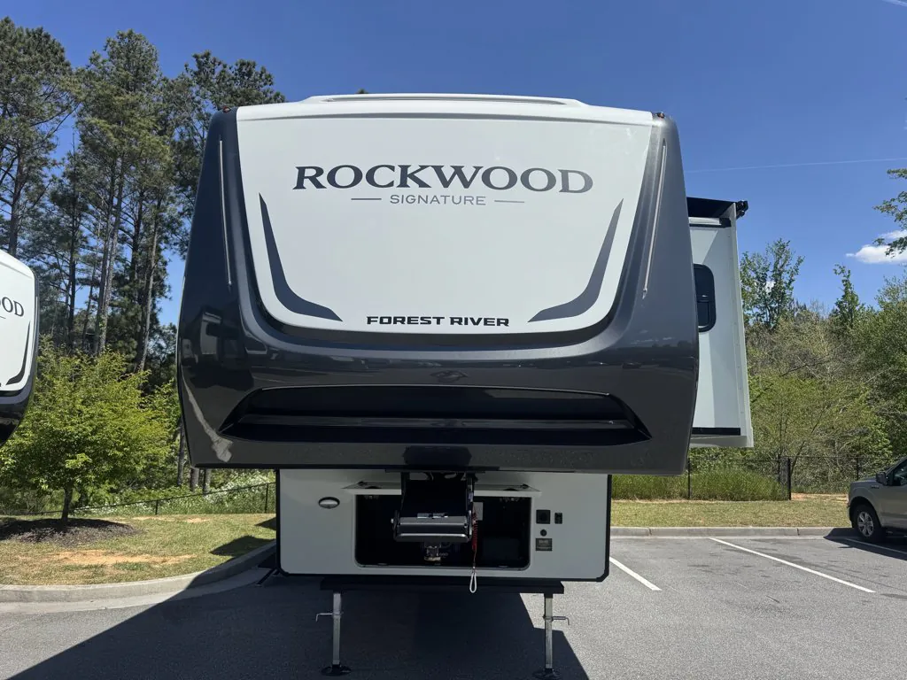 2026 Forest River Rockwood Signature 404SRK - Photo 3