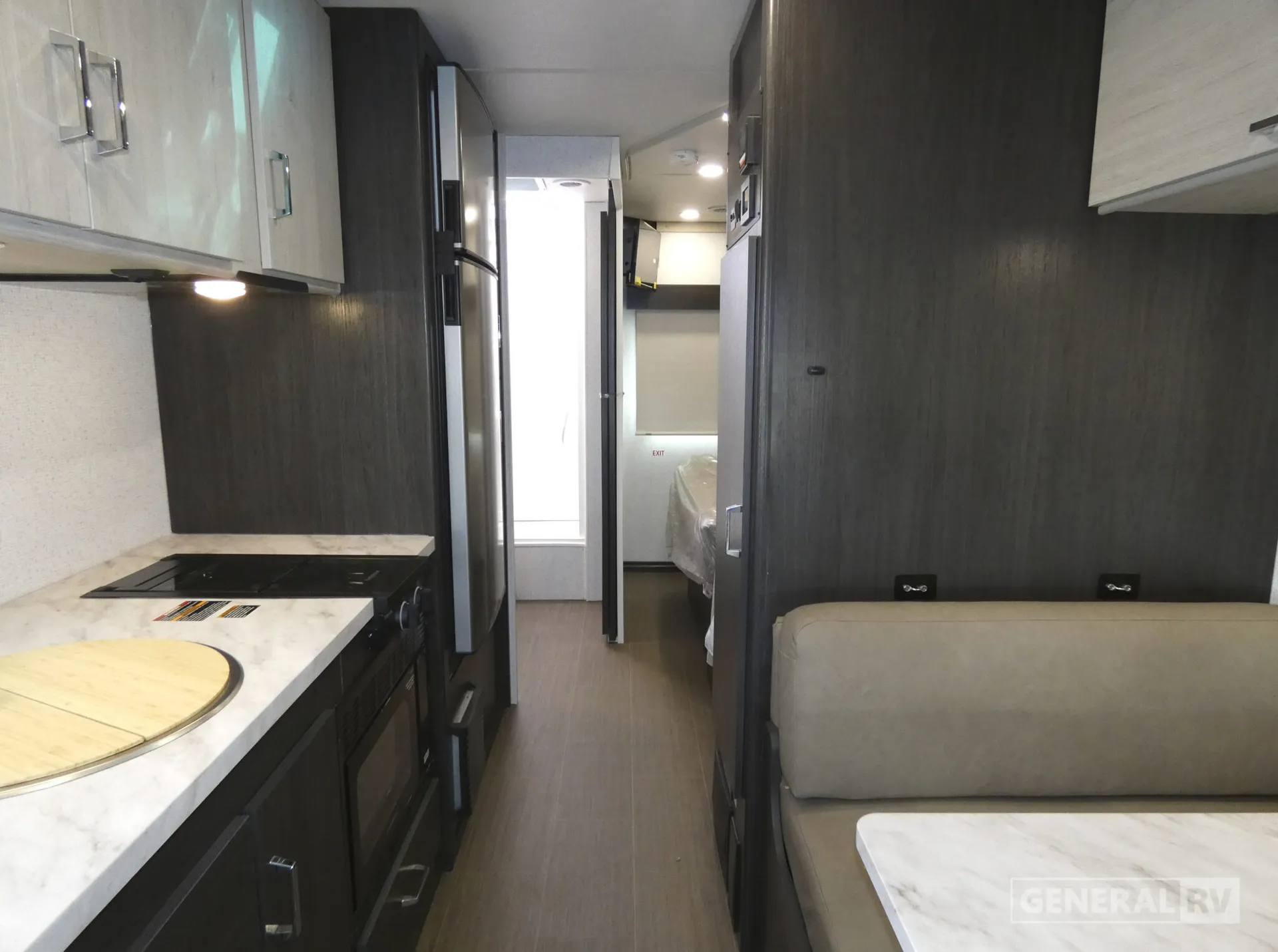 2027 Winnebago Sunflyer 22RS - Photo 3