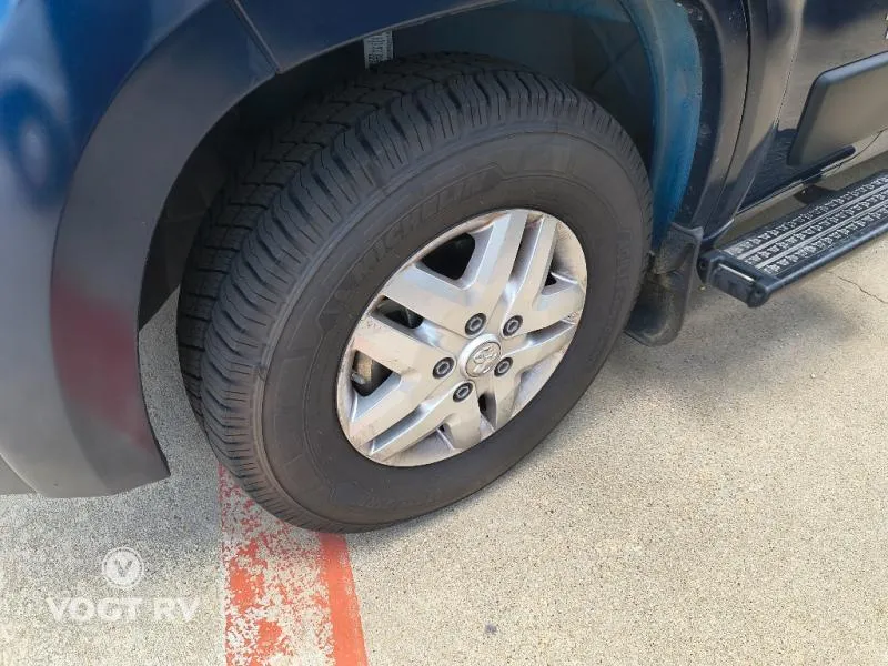 2020 Winnebago Travato Used    G - Photo 3