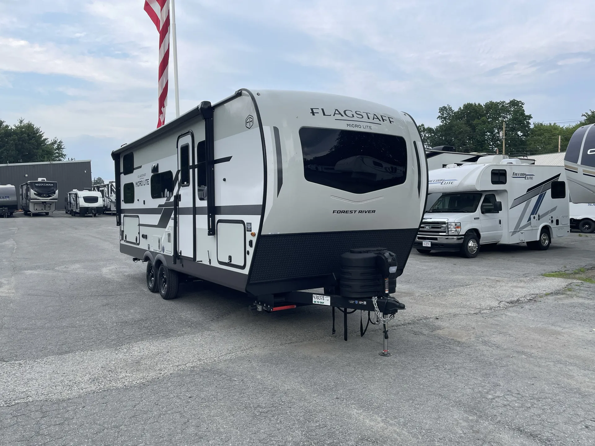 2027 Forest River Flagstaff Micro Lite 25BRDS