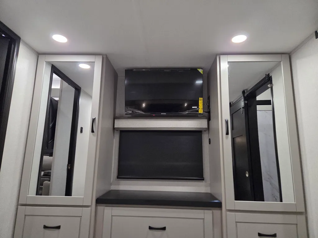 2026 Jayco North Point 395DSDB, Photos photo 15