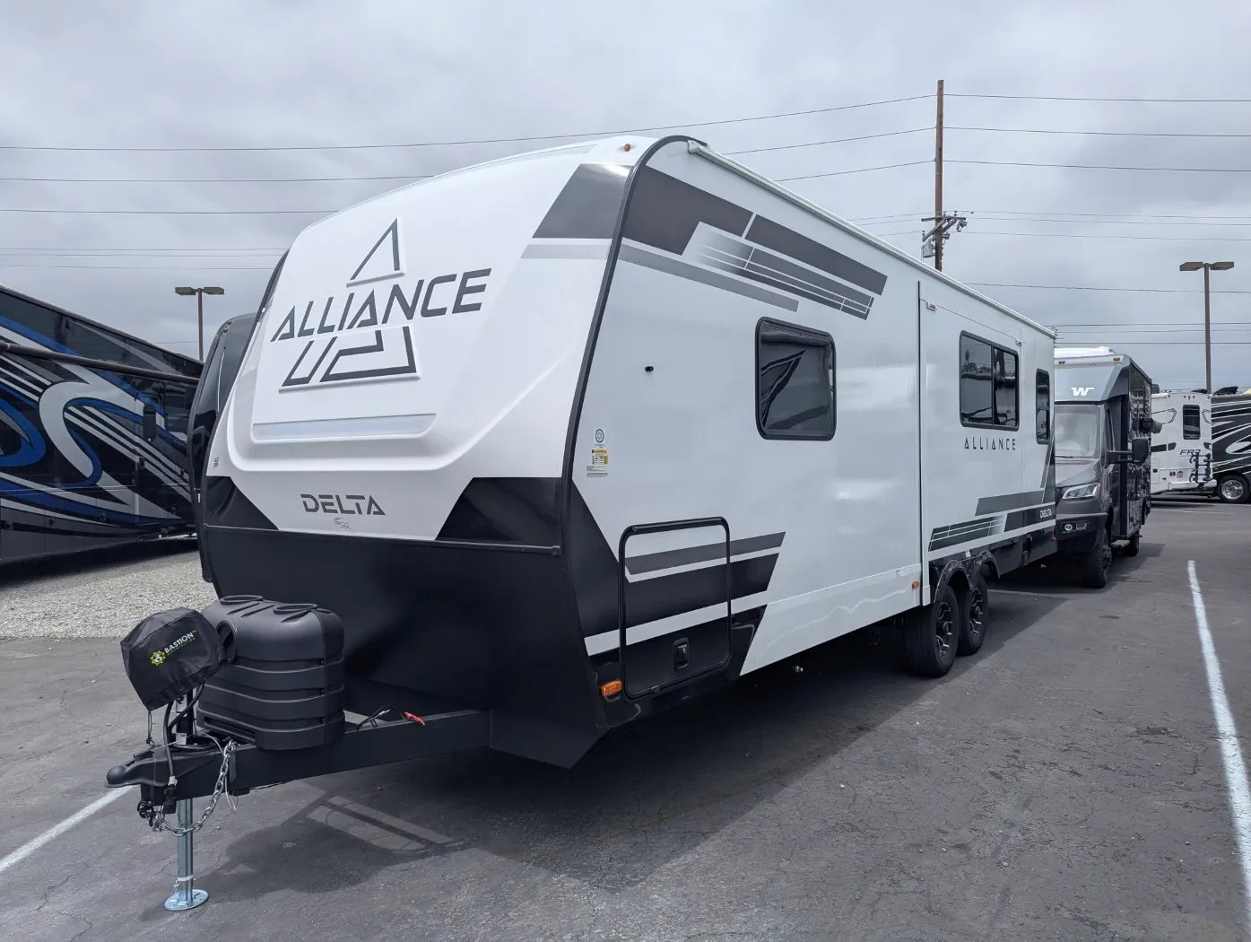 2027 Alliance RV Delta 252RL - Photo 4