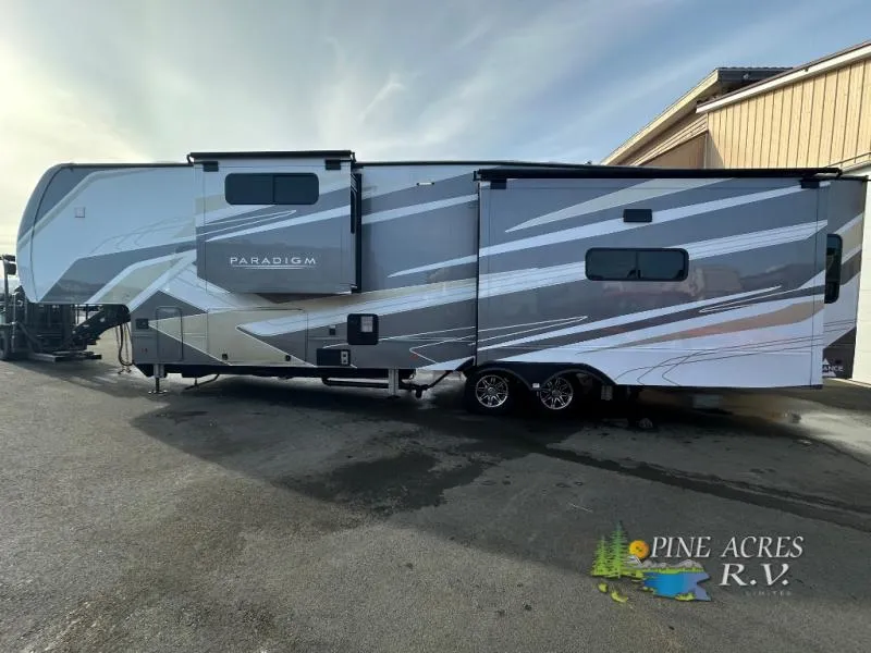 2023 Alliance RV Paradigm 370FB - Photo 4