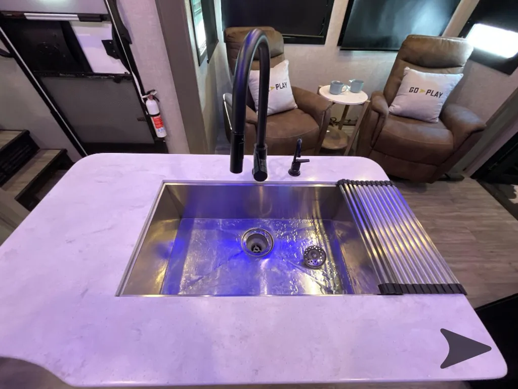 2023 Jayco Seismic Luxury Series 3815, Photos photo 44
