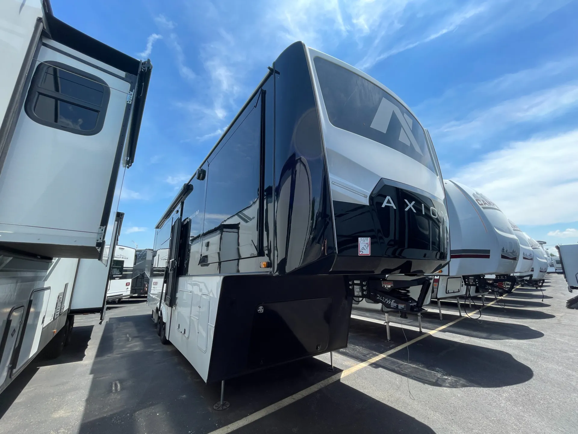 2026 Axiom Imperium I2900 - Photo 2