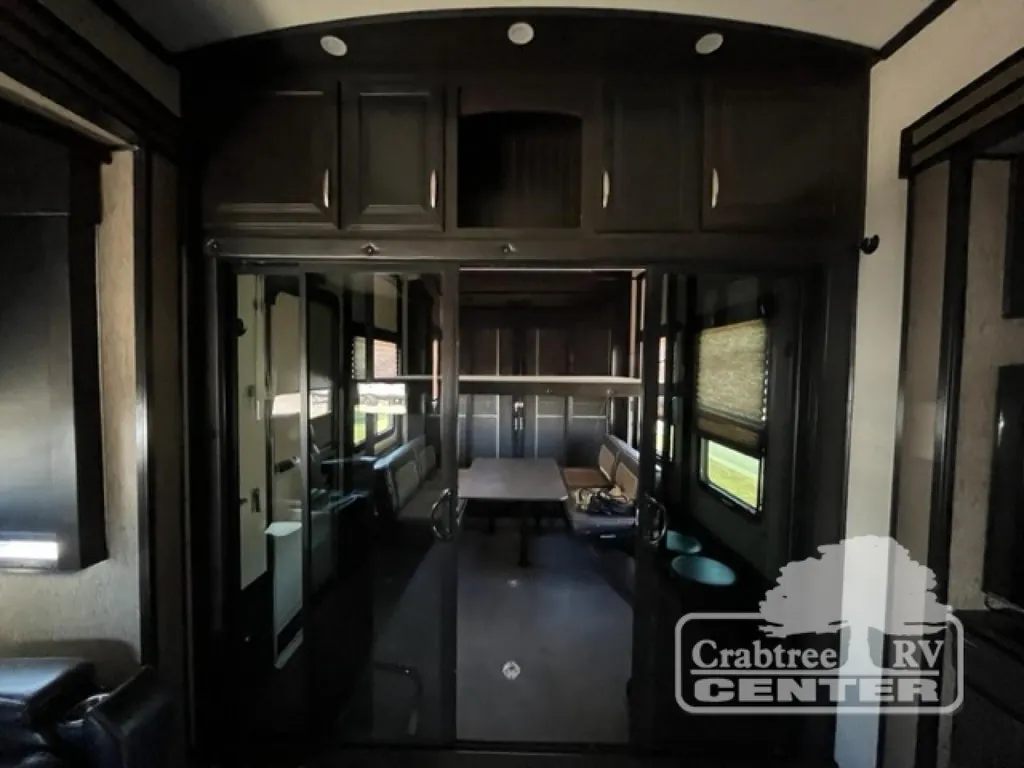 2015 Grand Design Momentum 380TH, Photos photo 14