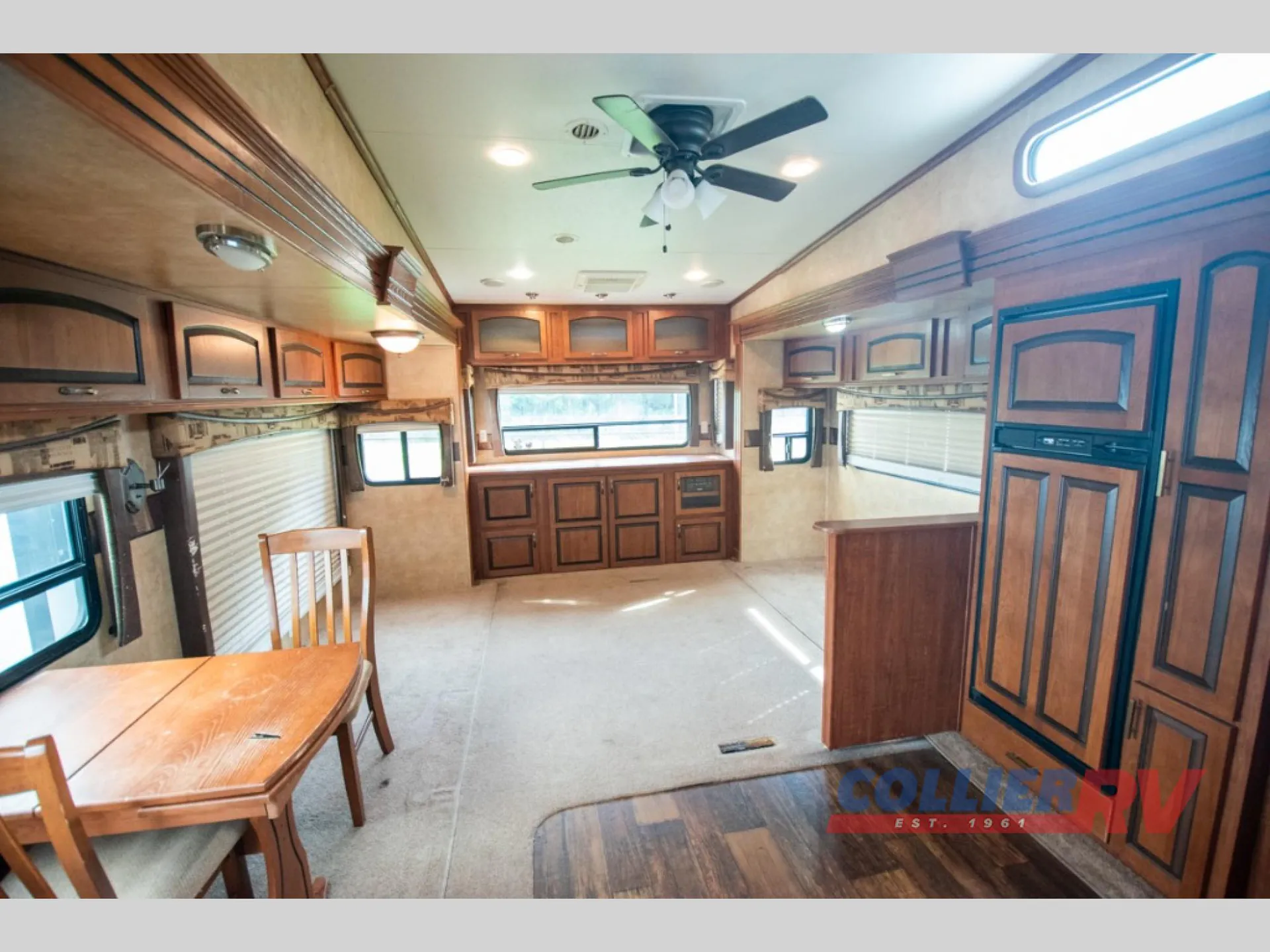 2011 Jayco Eagle 351RLTS - Photo 3