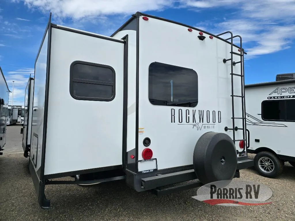 2025 Forest River Rockwood Ultra Lite 2619FK - Photo 4