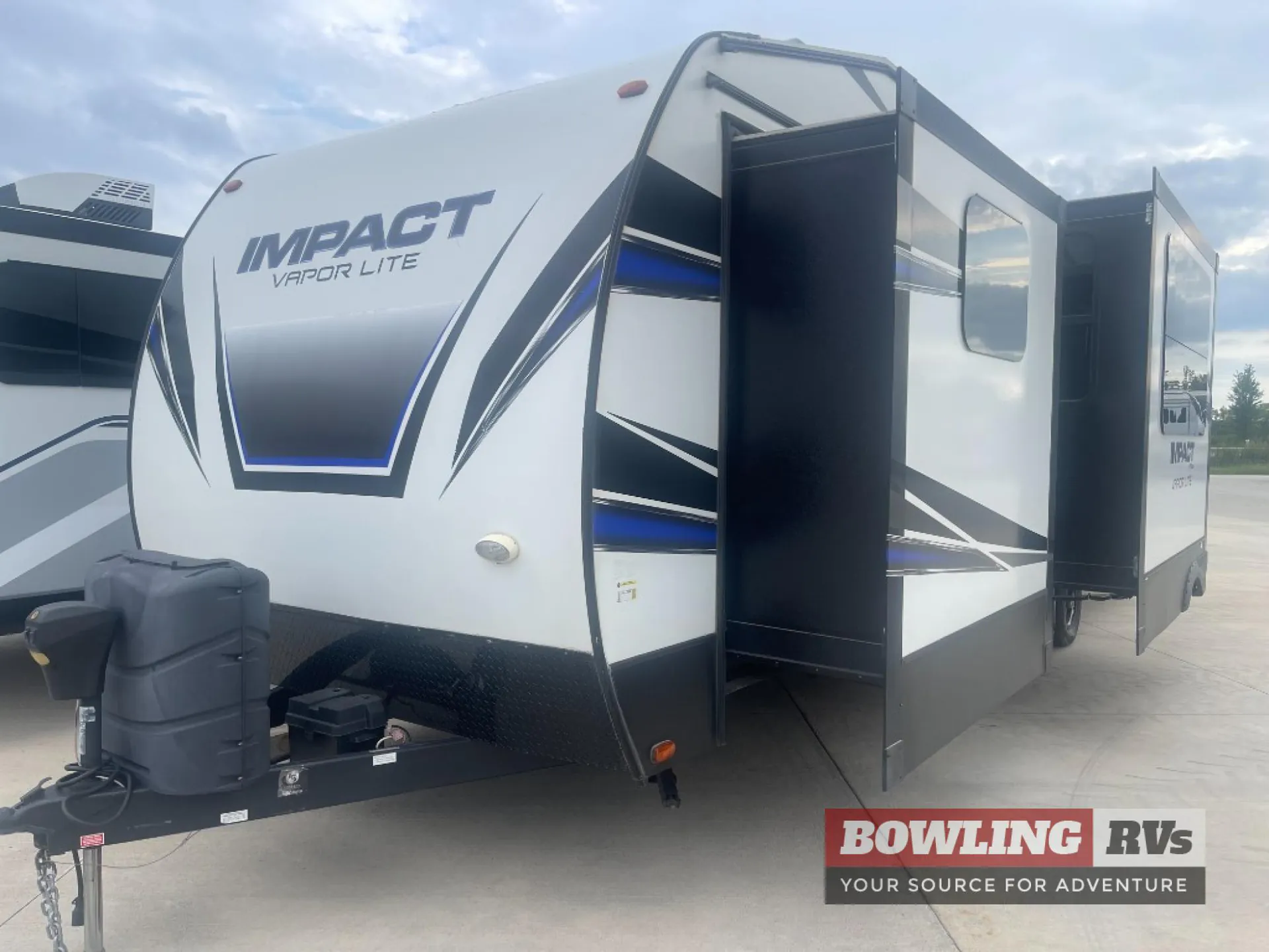 2019 Keystone Impact 29V - Photo 2