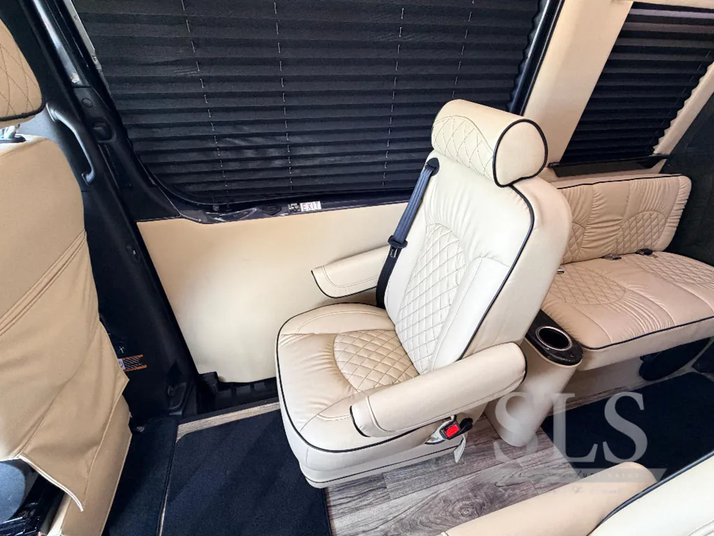 2024 Midwest Automotive Designs Luxe Cruiser D4, Photos photo 25