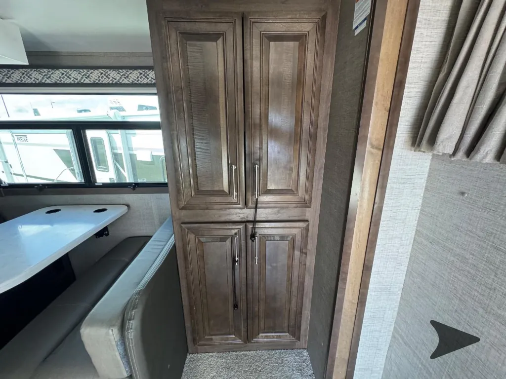 2022 Entegra Coach Accolade 37K, Photos photo 31