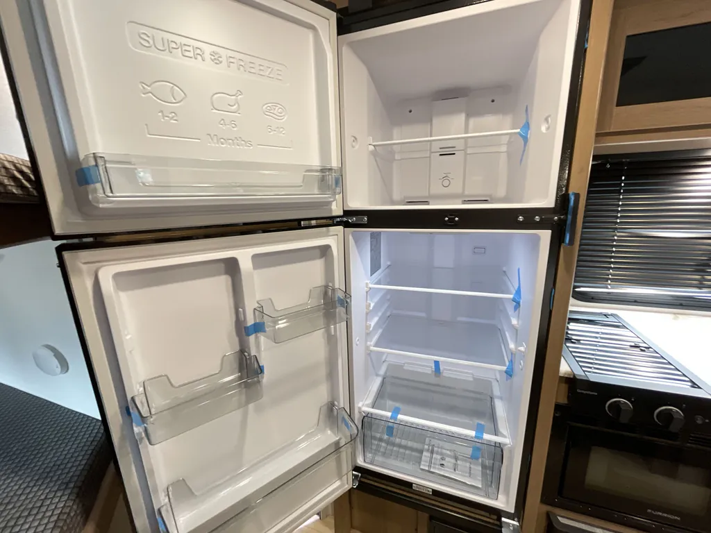 2026 Coachmen Apex Nano 186BH, Photos photo 9