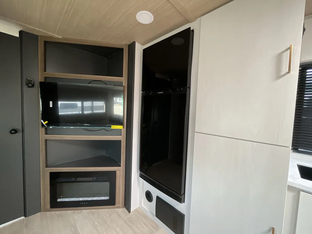 2026 Forest River Vibe Extreme Lite 2600RB, Photos photo 8
