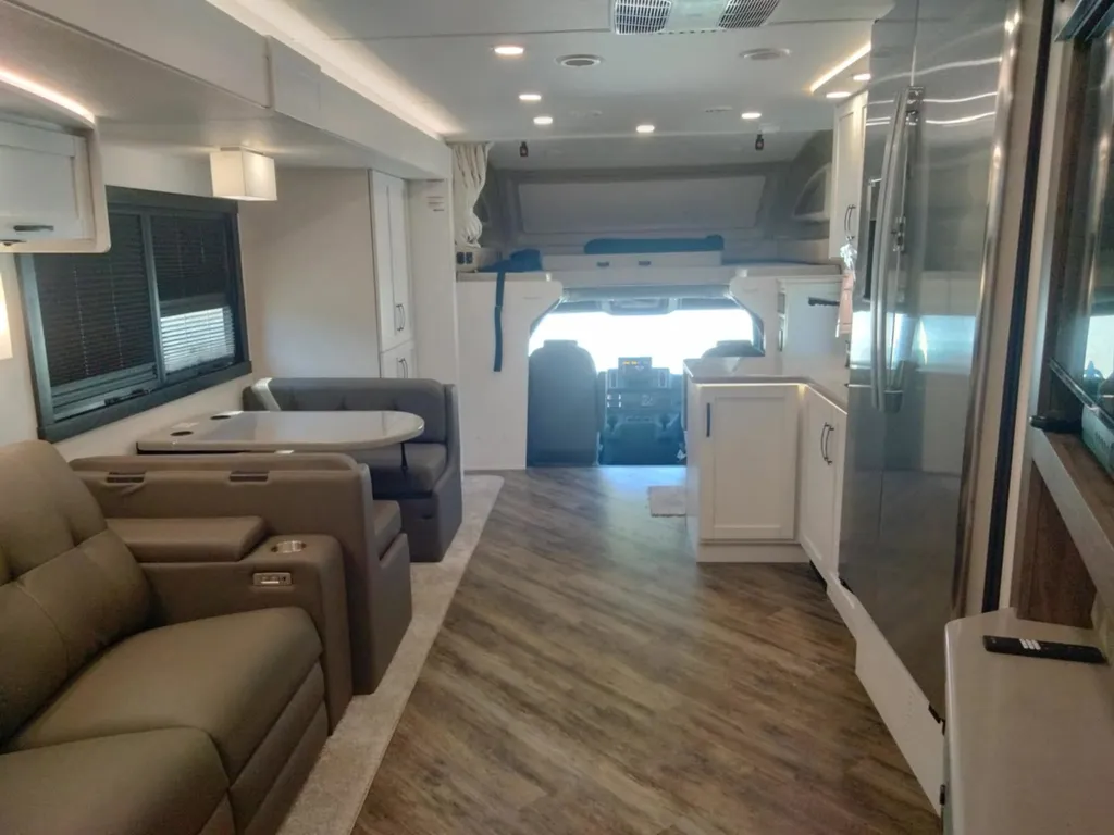 2026 Entegra Coach Accolade 37K, Photos photo 13