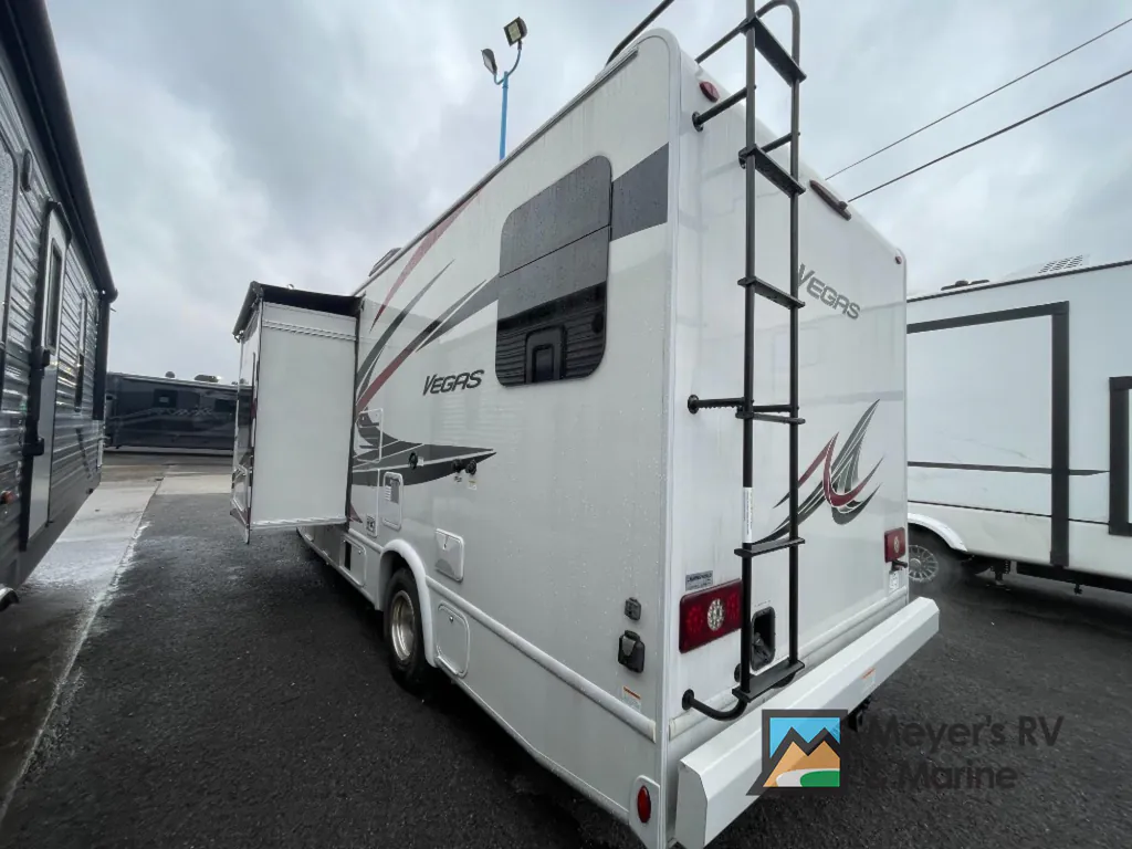 2023 Thor Motor Coach Vegas 24.3, Photos photo 4