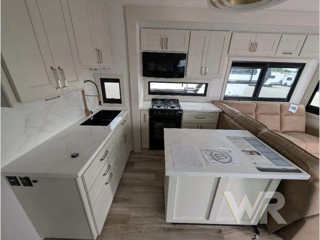 2027 Brinkley Model G 3970, Photos photo 32