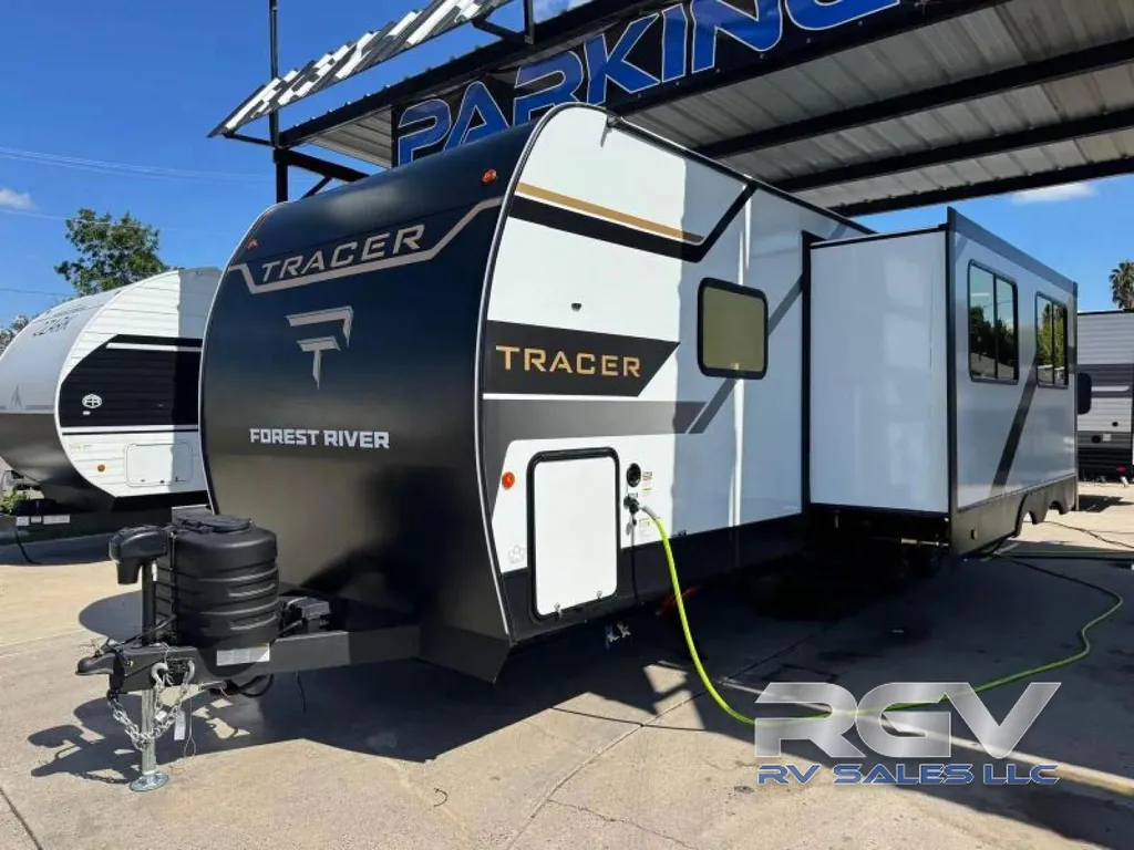2027 Forest River Tracer 275BH, Photos photo 4