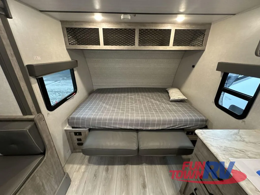 2023 Forest River RV Surveyor Legend X 17RBLX, Photos photo 20