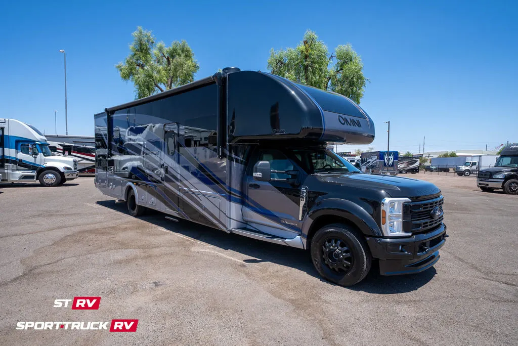 2025 Thor Motor Coach Omni Trail R36 - Photo 2