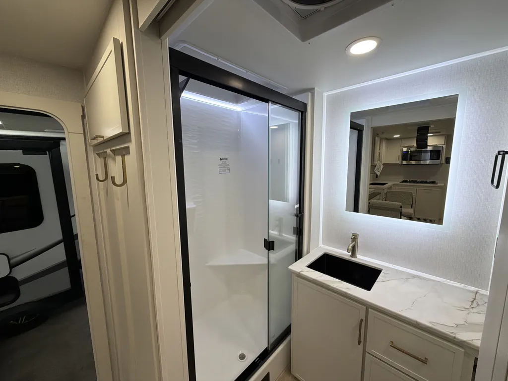 2026 Brinkley Model I 265, Photos photo 10