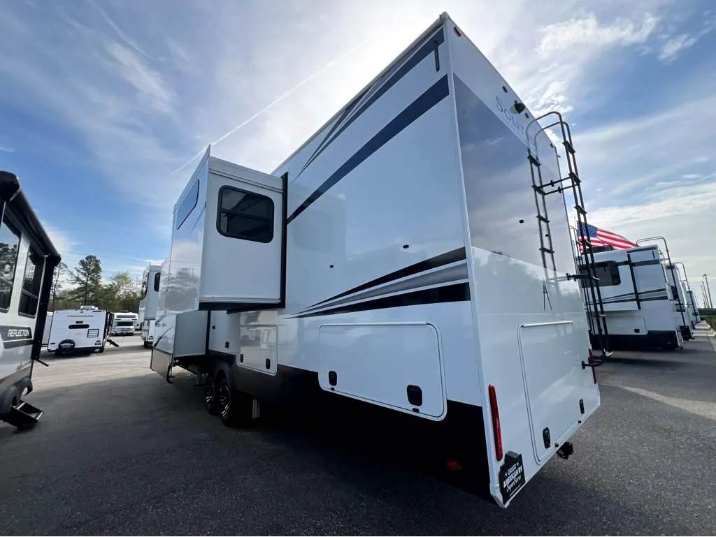 2026 Grand Design Solitude 380FL - Photo 4