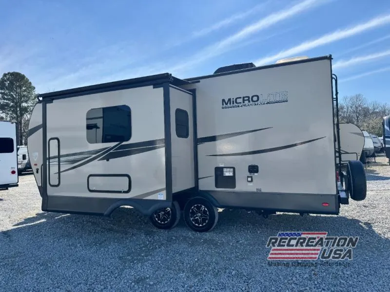 2022 Forest River Flagstaff Micro Lite 25BDS - Photo 4