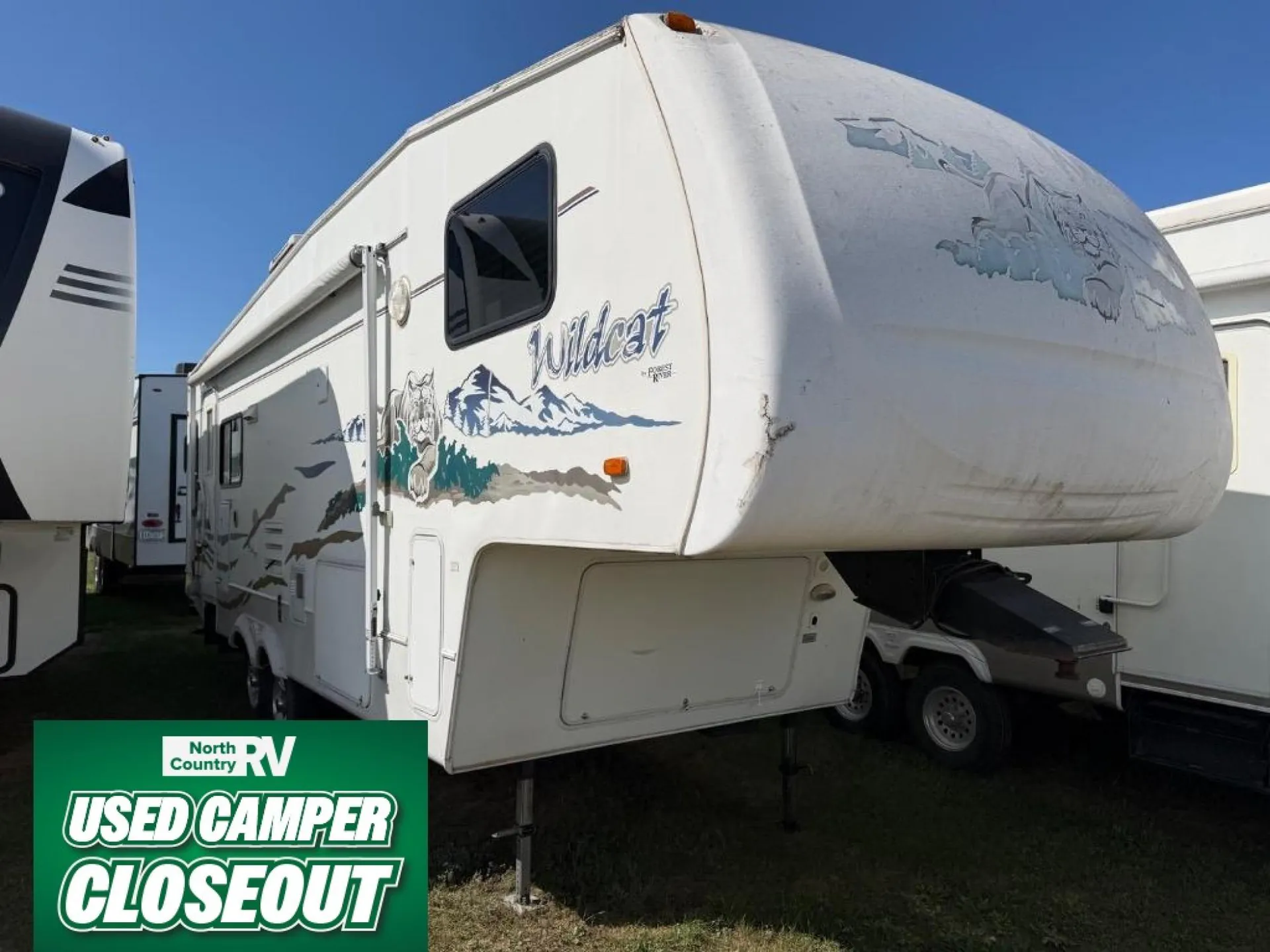 2005 Forest River Wildcat 27RL