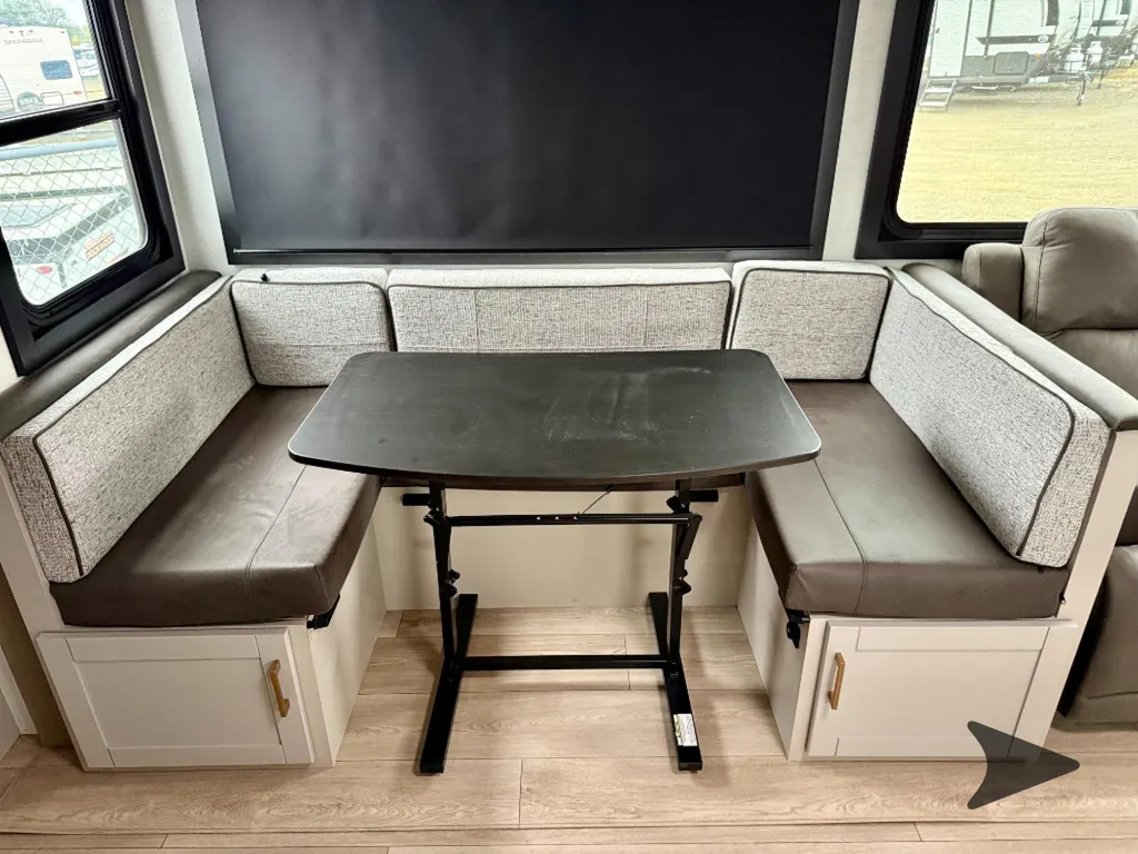 2027 Jayco Jay Feather 29BHB, Photos photo 16