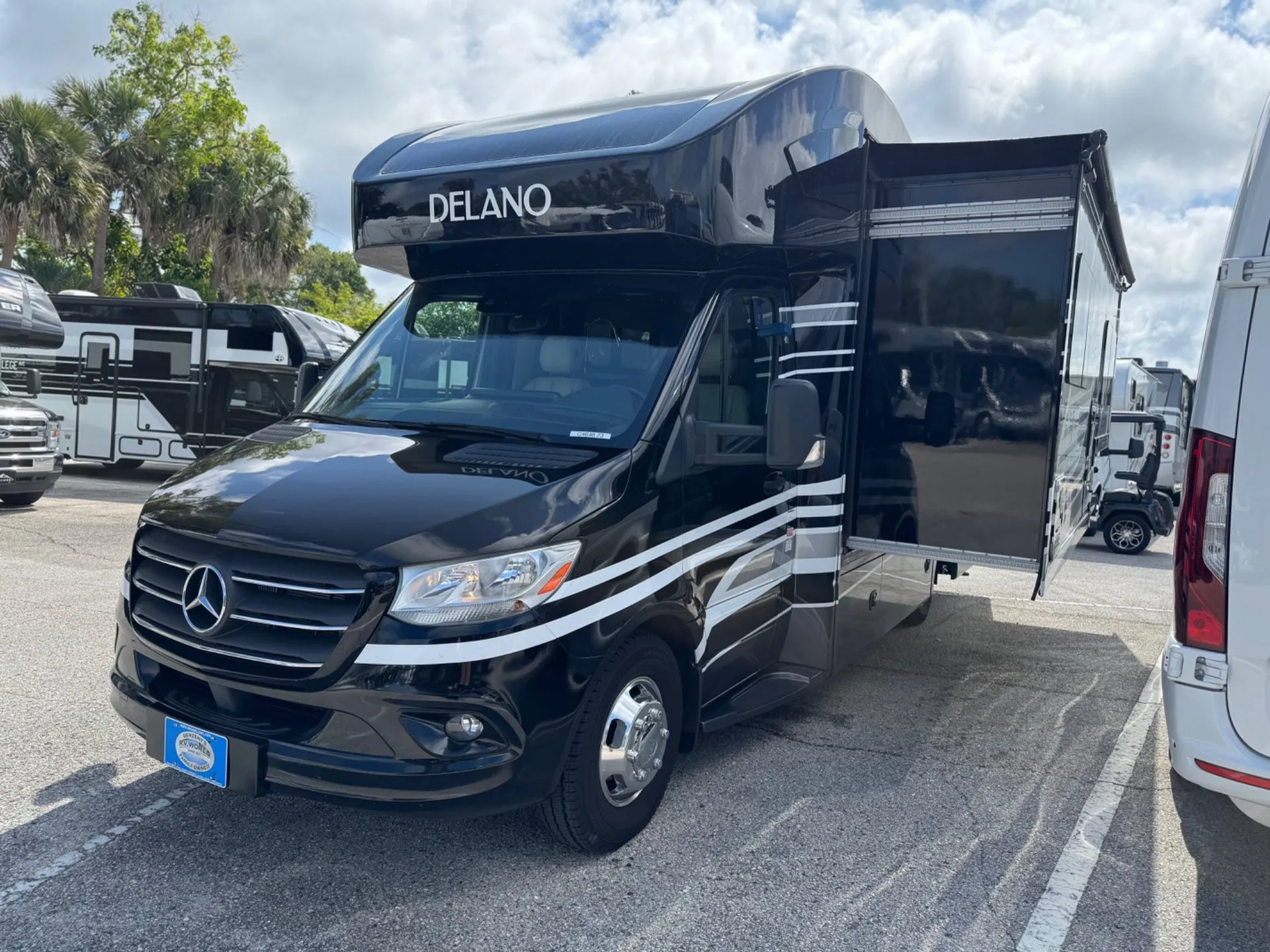 2023 Thor Motor Coach Delano 24TT - Photo 3