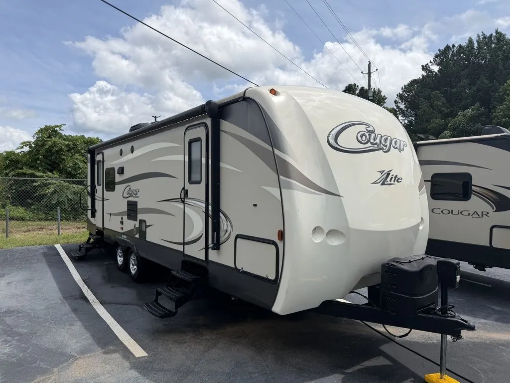2017 Keystone RV Cougar X-Lite 28RLS - Main photo