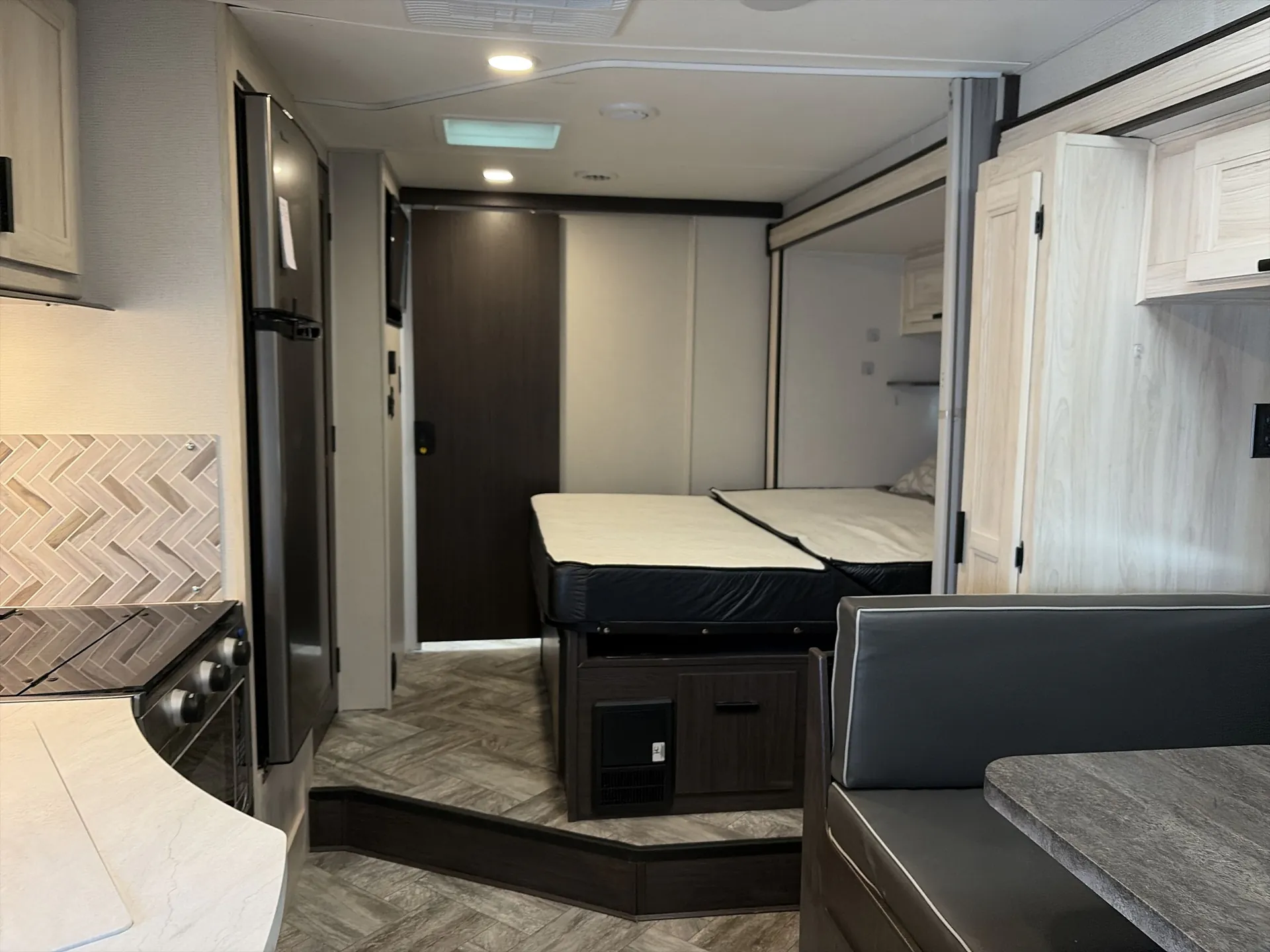 2022 Forest River Sunseeker 2440DS — living area main