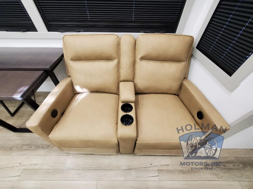 2026 Brinkley Model G 4100, Photos photo 36