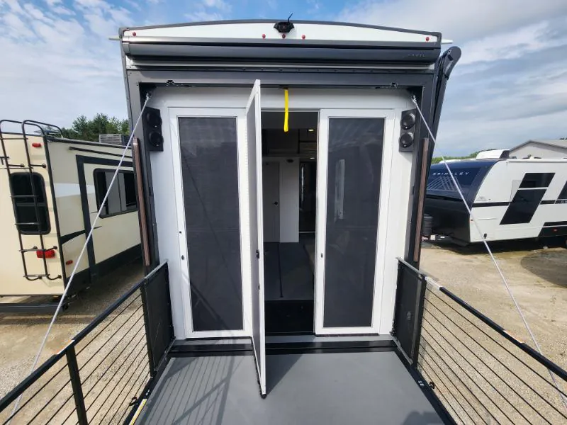 2026 Brinkley Model G 3970, Photos photo 72