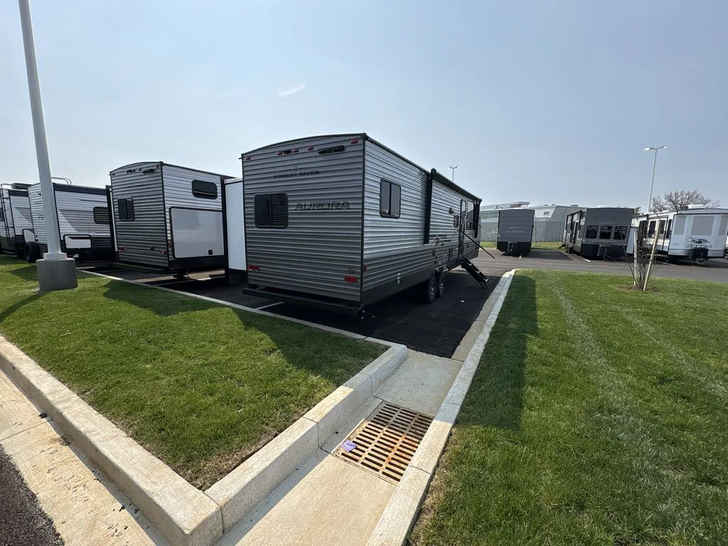 2026 Forest River Aurora 34BHTS 2 QUEEN BEDS, Photos photo 9