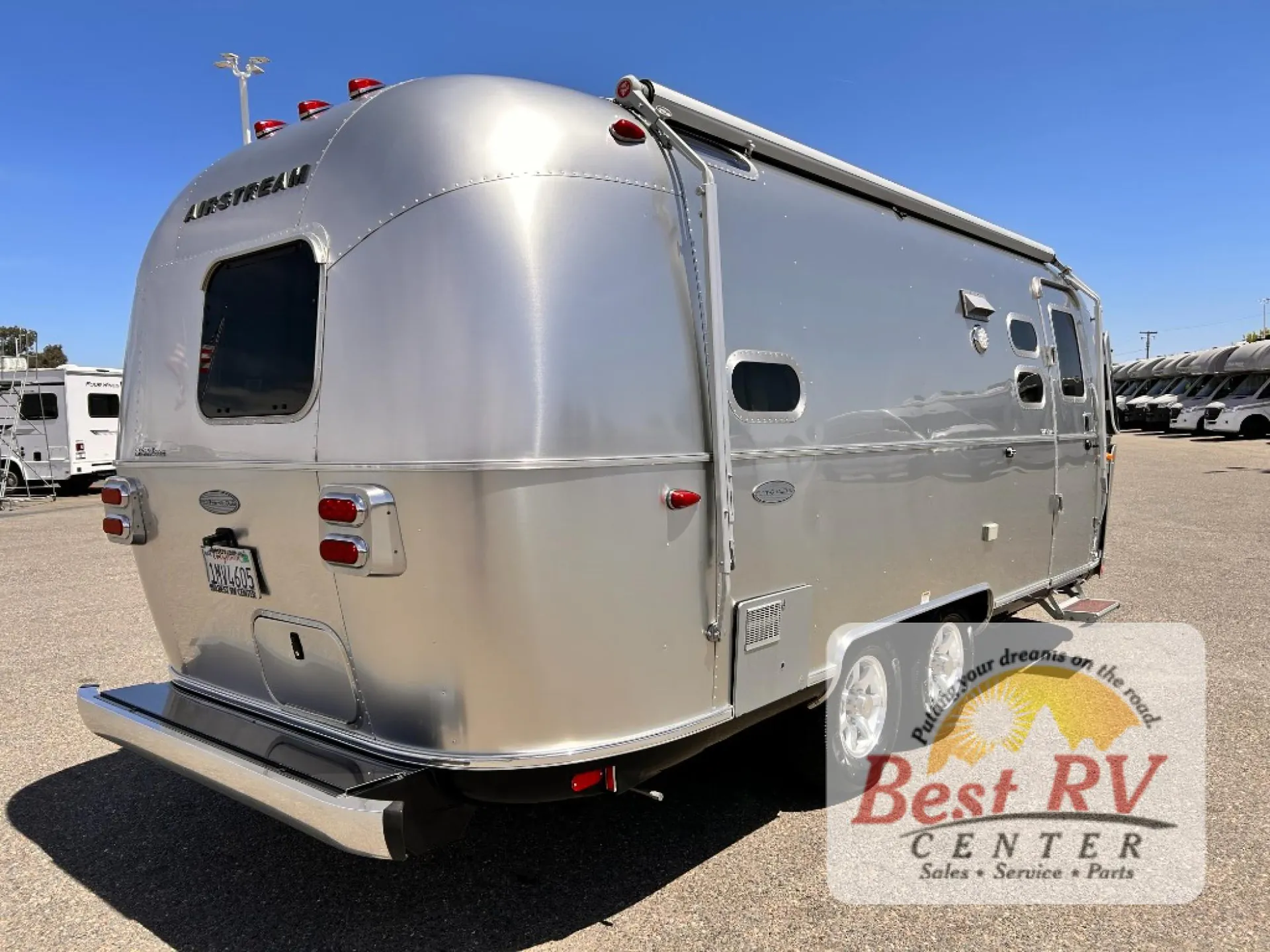 2017 Airstream Flying Cloud 23D - Photo 4