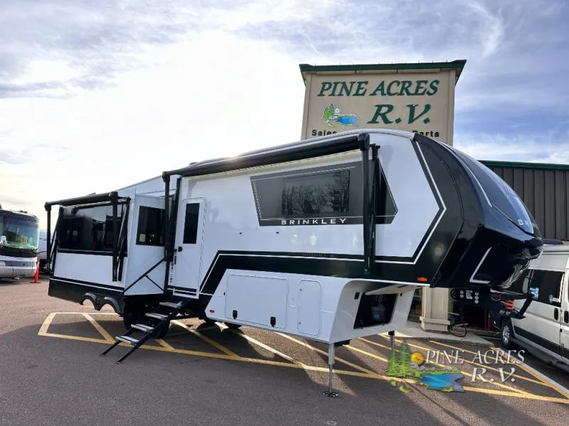 2026 Brinkley Model Z New    3200 - Main photo