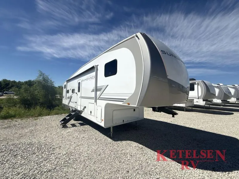 2027 Heartland Sundance XLT 28DB - Photo 3