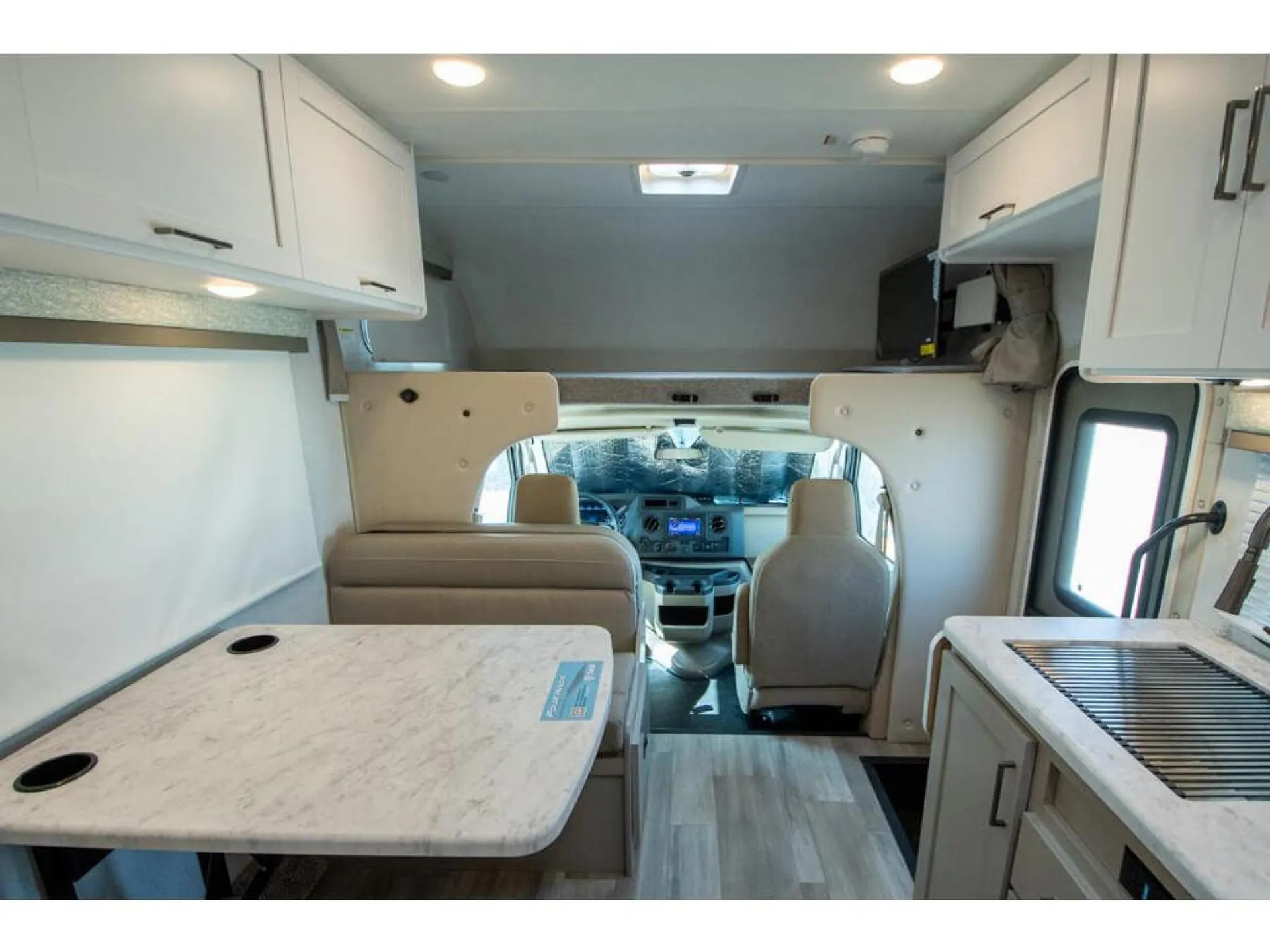 2026 Thor Motor Coach Four Winds 22Z - Photo 3