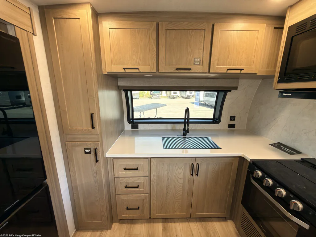 2027 Forest River Rockwood Ultra Lite 2623MBR, Photos photo 23