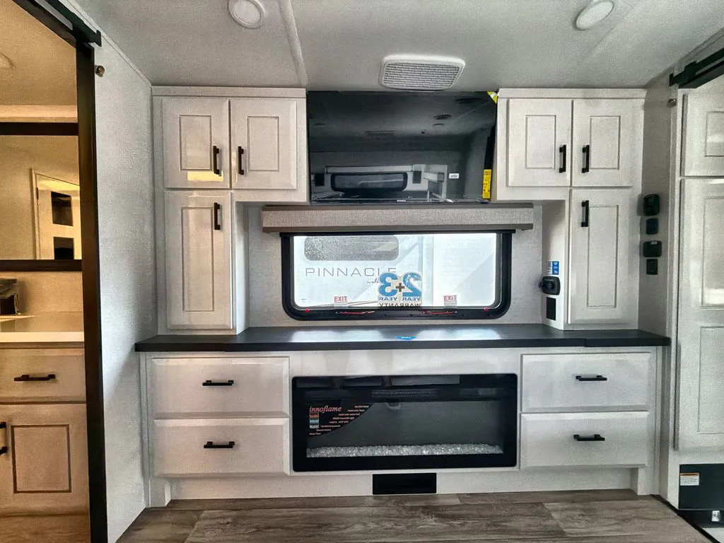 2027 Jayco Pinnacle 36FBTS, Photos photo 39