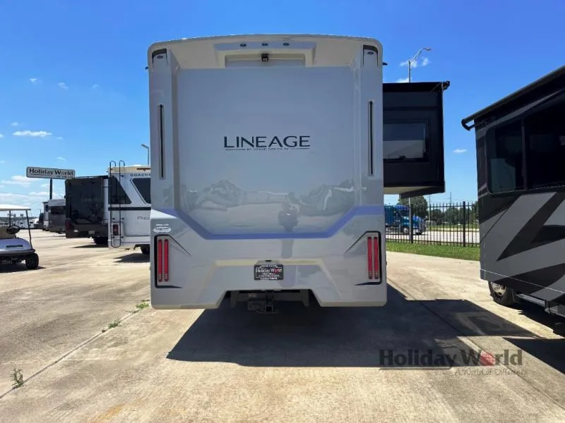 2026 Grand Design Lineage Series F 31ZW - Photo 4