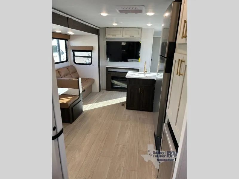 2026 CrossRoads Zinger 390DB - Photo 4