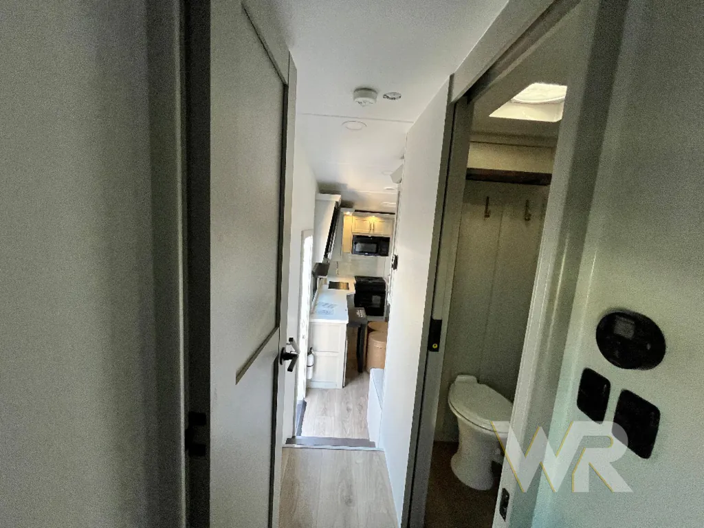 2026 Brinkley Model Z 2810, Photos photo 36