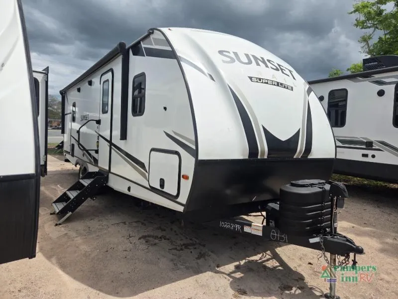 2024 CrossRoads Sunset Trail Super Lite SS253RB - Photo 2