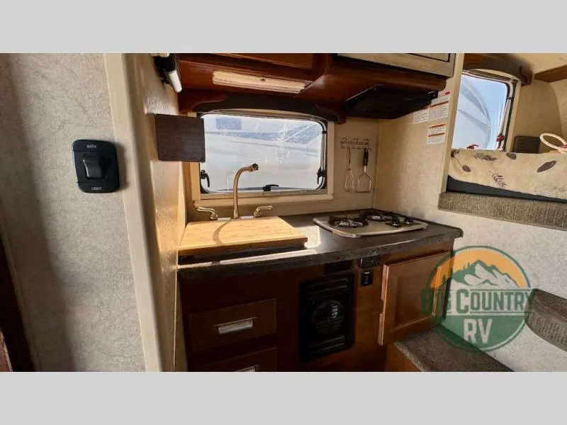 2019 Lance Lance 650 - Photo 3